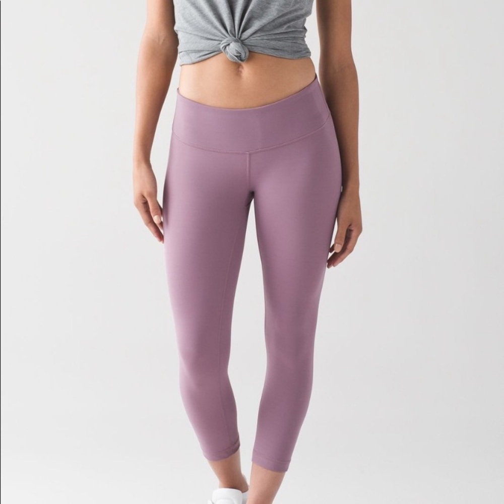 Dusty Mauve wunder under